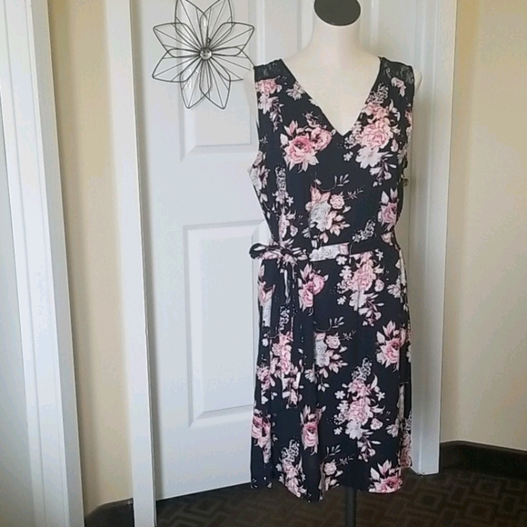 Charming Charlie Floral Dress Sz XL - Picture 1 of 7